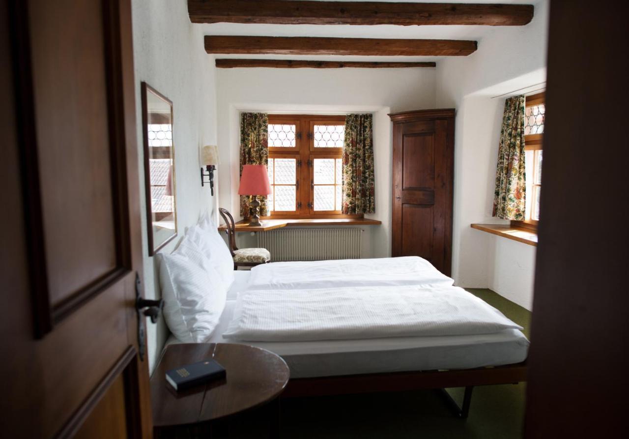 Flyhof Hotell Weesen Rum bild